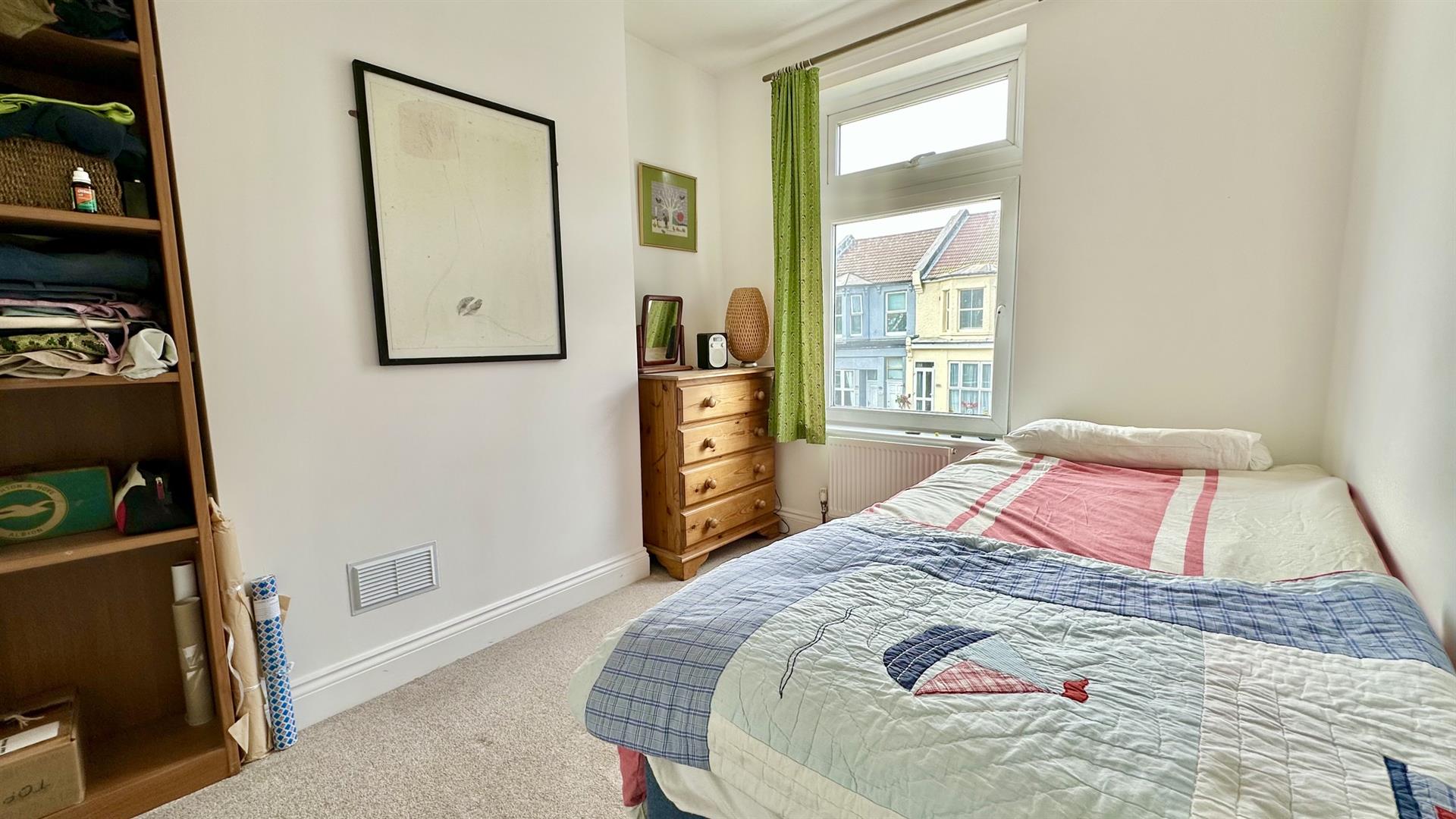 4 bed property in Harold Road, Hastings